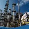 Penyeimbangan Portofolio Saham TPIA: Free Float Melebar, Likuiditas Meningkat