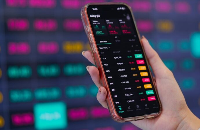 Pasar Saham Vietnam Tembus 13 Juta Rekening, CII Resmi Jadi Pemegang Saham Utama PC1
