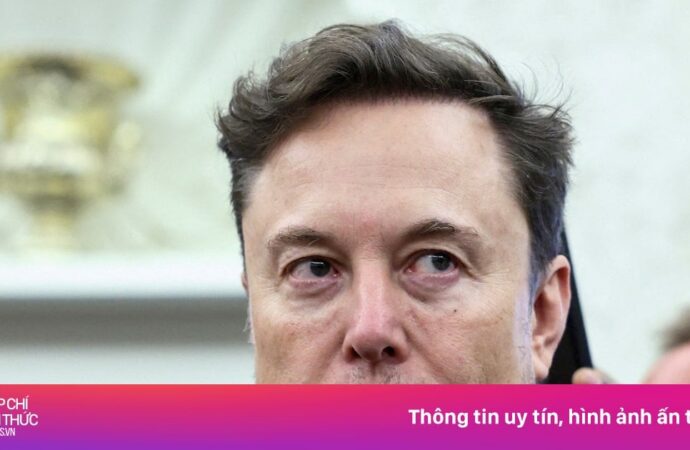 Elon Musk menyelesaikan IPO terbesar sepanjang masa.