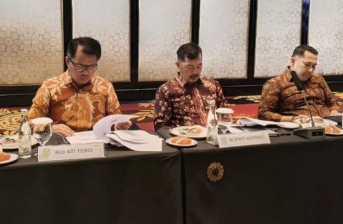 RUPS Luar Biasa Bank Jambi Bahas Penguatan Tata Kelola dan Daya Saing Daerah