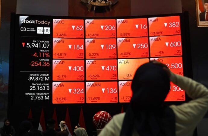 Meski Ditinggal Investor Asing, 15 Perusahaan Nekat Layani IPO di Tengah Lesunya IHSG