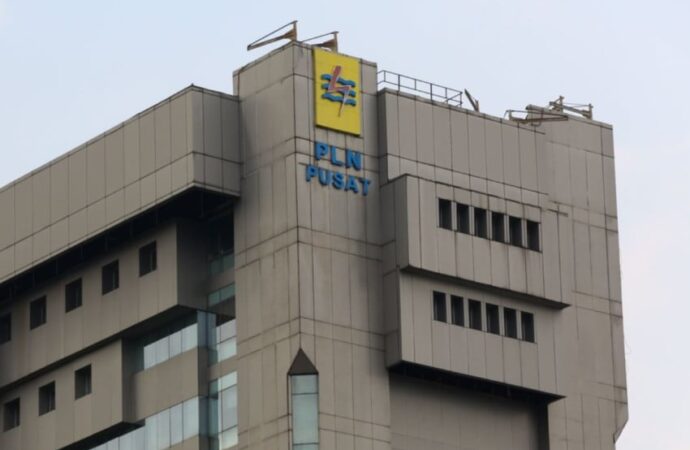 Heboh Kabar Direksi PLN Dirombak, Bos BP BUMN Buka Suara