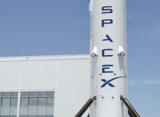 SpaceX Siapkan IPO Terbesar dalam Sejarah dengan Valuasi Rp27.000 Triliun