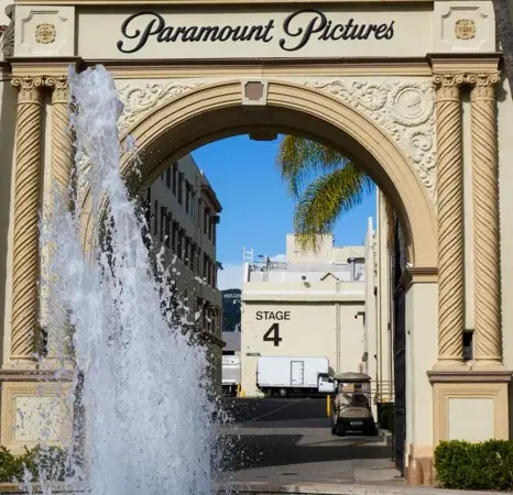Kesepakatan Warner-Paramount Terancam Gugatan Antimonopoli Negara Bagian